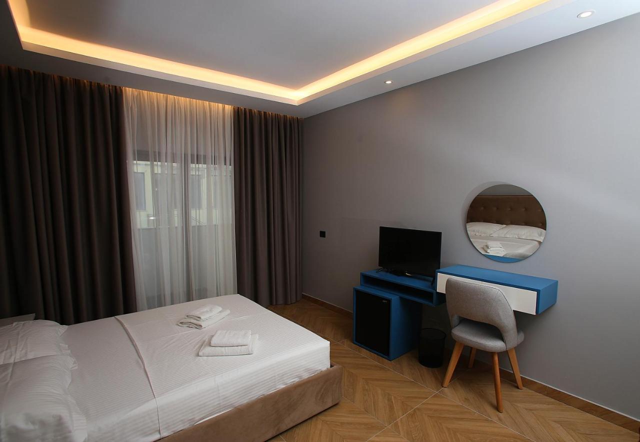 Diamond Hotel Дуррес Экстерьер фото