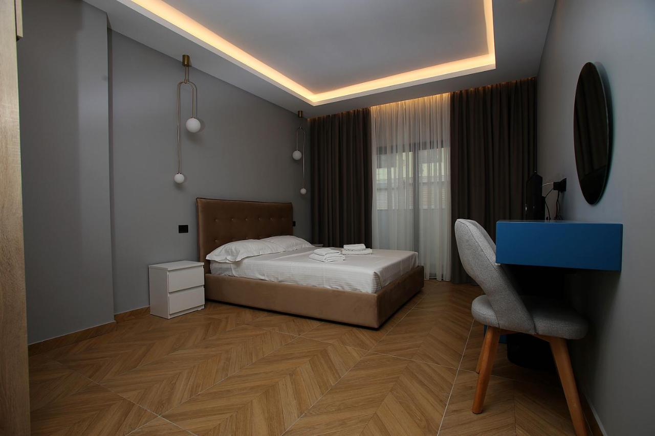 Diamond Hotel Дуррес Экстерьер фото