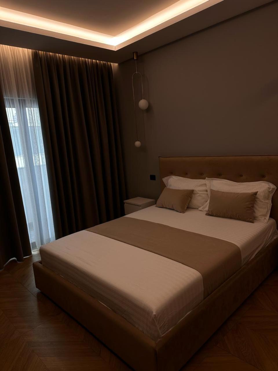 Diamond Hotel Дуррес Экстерьер фото