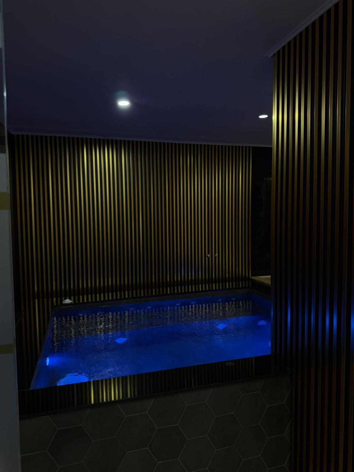 Diamond Hotel Дуррес Экстерьер фото